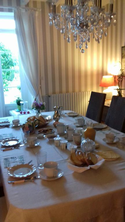 Chambres D'Hotes La Pocterie Vouneuil-sur-Vienne Екстер'єр фото